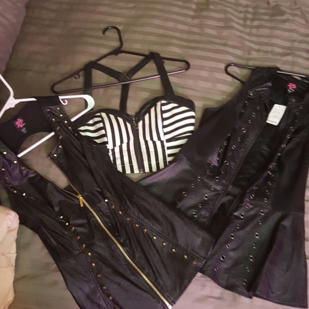 Bebe Tops